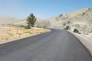 ۱۱۷ کیلومتر راه روستایی در دست اجرا در شهرستان فاروج داریم