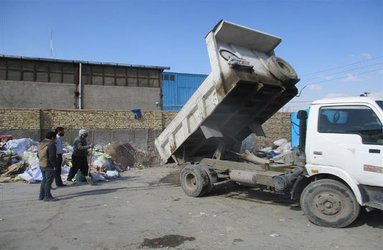 ۱۳ حلقه چاه غیر مجاز در رباط کریم پر و مسلوب المنفعه شد