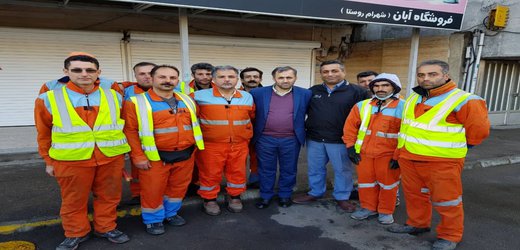 از زحمات پاکبانان و کارگران زحمتکش شهر رشت