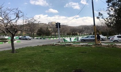 بریدگی جاده باسمنج به صورت آزمایشی مسدود شد/ راهکارهای حل مشکلات ترافیک نیاز به برنامه دارد