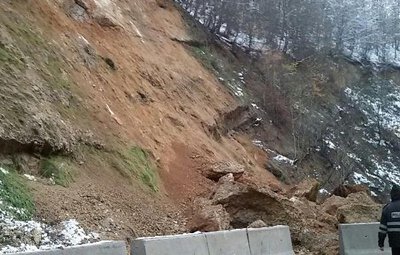 تشریح دلایل رانش زمین در سوادکوه مازندران