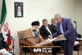گزارش وزیر نیرو به رهبر معظم انقلاب درباره دستاوردهای شاخص صنعت آب و برق در سال ۹۷