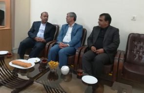 دیدار رئیس اداره درآمد و خدمات امور مشترکین آبفار خراسان رضوی با معاون فرمانداری رشتخوار
