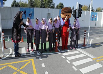 ۱۳هزار دانش آموز قوانین راهنمایی و رانندگی را در در پارک آموزش ترافیک شهرداری قزوین آموختند