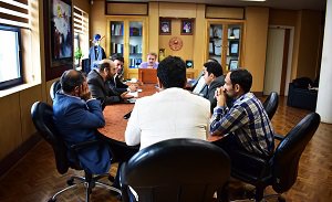 در راستای رونق تولید راهکارهای تامین آب شهرستان خاتم بررسی شد