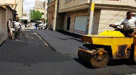 بیش از ۳۰محله و مسیر شهرداری منطقه۴ تبریز آسفالت‌ریزی اساسی شد
