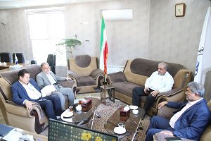 دیدار دکتر حمزه نماینده پنج شهرستان جنوب استان با مهندس علیزاده