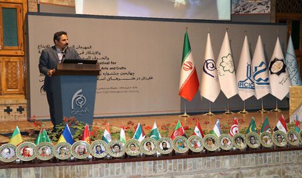 تبریز، خاستگاه مکاتب مهم هنری/ پیام انسان دوستانه کشورهای اسلامی با ابزار هنر