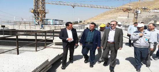 بازدید معاون آب و آبفای وزیر نیرو از تصفیه‌خانه ششم در دست احداث تهران