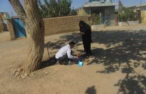 پایش مشترک آب شرب روستاهای جوین با حضور کارشناسان شبکه بهداشت و درمان