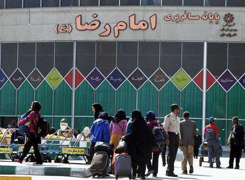 تردد بیش از 737 هزار زائر در پایانه‌های مسافربری مشهد