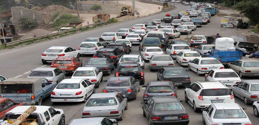 ترافیک در محور‌های کرج- چالوس و هراز/ بارش باران در برخی محور‌های استان‌ خراسان رضوی و تهران