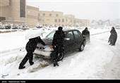 برف و باران در جاده‌های ۳ استان