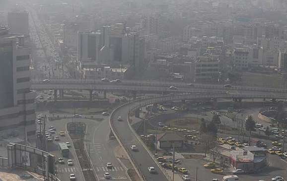 سهم منابع متحرک البرز در آلودگی هوا ۶۲ درصد است