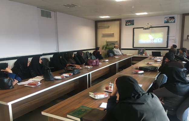 کارگاه آموزشی معلمان رابط طرح داناب و گسترش سواد آبی در مانه...