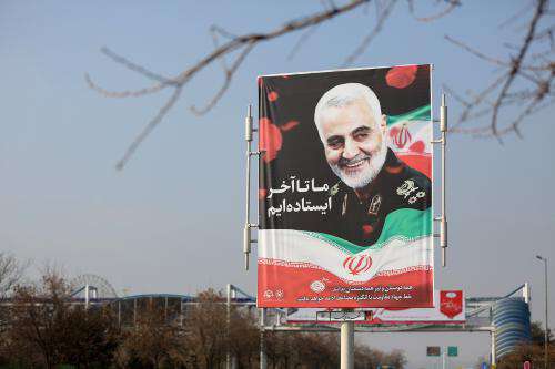 مشهد آماده استقبال از پیکر مطهر شهید سپهبد سلیمانی