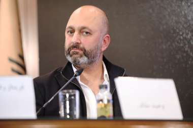 باید نگاه مان را به ساخت و ساز و ارزش افزوده تغییر دهیم