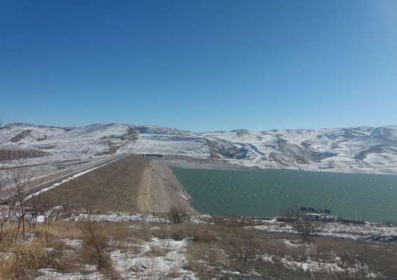 علی رغم کاهش بارندگی ها، حجم آب ذخیره شده در پشت سدها در حال...