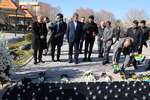ادای احترام نمایندگان سیاسی کانادا، اوکراین، سوئد و افغانستان به جانباختگان بوئینگ ۷۳۷