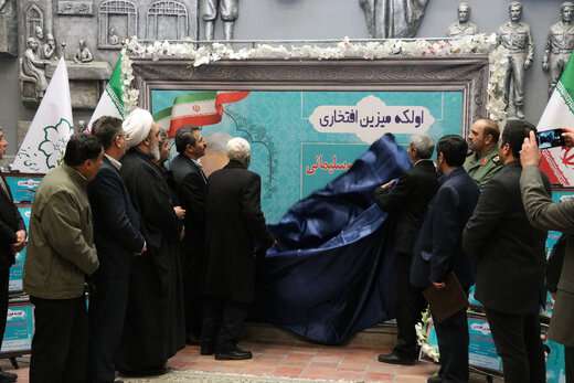 نصب تابلوهای طرح کوچه میزین افتخاری آغاز شد