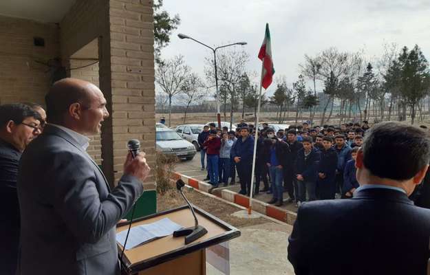 برگزاری مانور آموزشی مواجهه با سیلاب در مدارس شهرستان گرمی