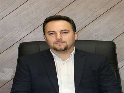 تخریب تابلوها و علایم ترافیکی پیگرد قانونی دارد