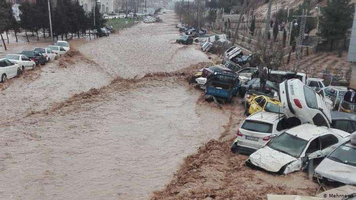 سخن نگاشت/بازخوانی سیل سال ۹۸