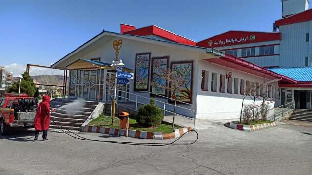 آتش‌نشانان پشتیبان کادر درمان بیماران کرونایی هستند