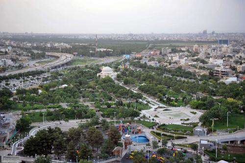 اجرای چوب پلاست گرادیان بوستان کوهسنگی