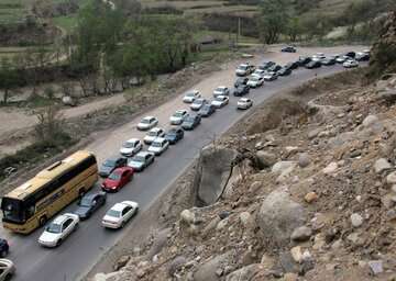 ترافیک در جاده هراز سنگین شد