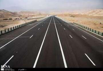 معاون وزیر راه: ایلام از چهار مسیر به شبکه بزرگراهی کشور متصل می شود