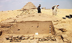 سکونت ۴۰ خانوار چپاقلی گلستان در خانه های بی آب و برق