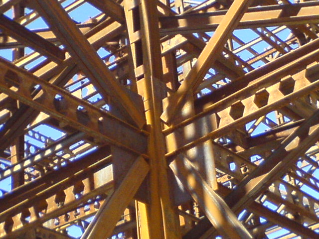 تعیین نیاز کلانشهرها در طرح جامع مسکن