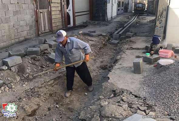 جدول‌گذاری کوچه اتحاد غربی به طول ۱۵۰ متر
