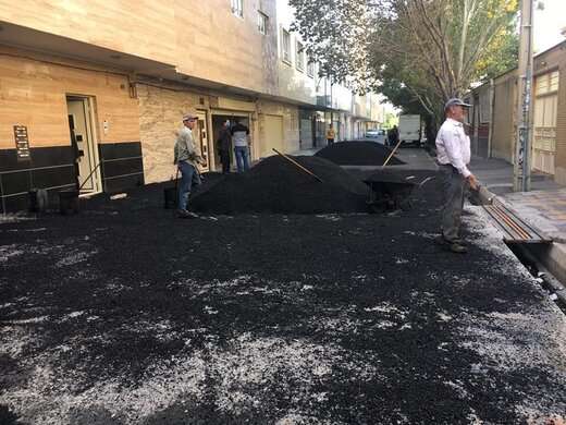 عملیات آسفالت‌ریزی کوی شهید رنجبرآقاجانی شنب غازان