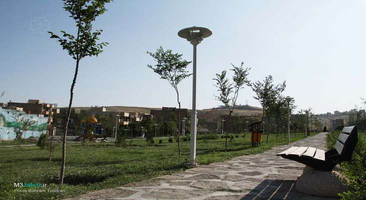 پارک‌های «امید» و «شهید تجلایی» به بهره برداری رسید