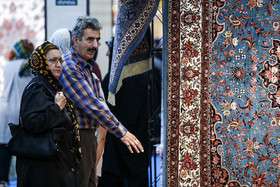 کارت قالیبافان اینترنتی صادر می شود/ مخالف شناسنامه دار کردن فرش نیستیم