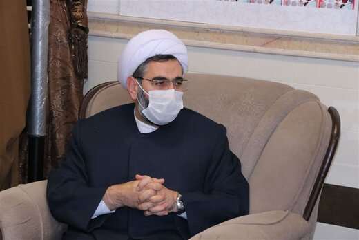 ایستگاه‌های مطالعه در اتوبوس‌های شرکت واحد، مستقر می‌شوند