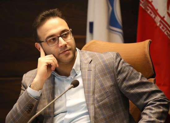 عملیات مستمر لایروبی و پاک‌سازی کانال‌ها در سطح منطقه اجرا می‌شود/اسقبال از بهار با زیباسازی محیطی