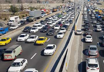 ترافیک سنگین در برخی مقاطع آزادراه کرج- تهران و کرج- قزوین