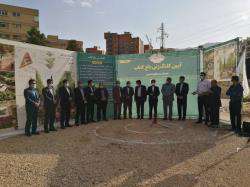 کلنگ باغ کتاب به زمین زده شد