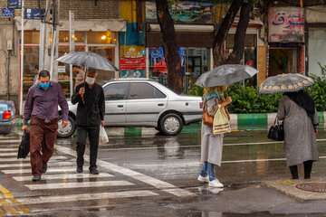 تداوم بارش باران پراکنده در نوار شمالی کشور