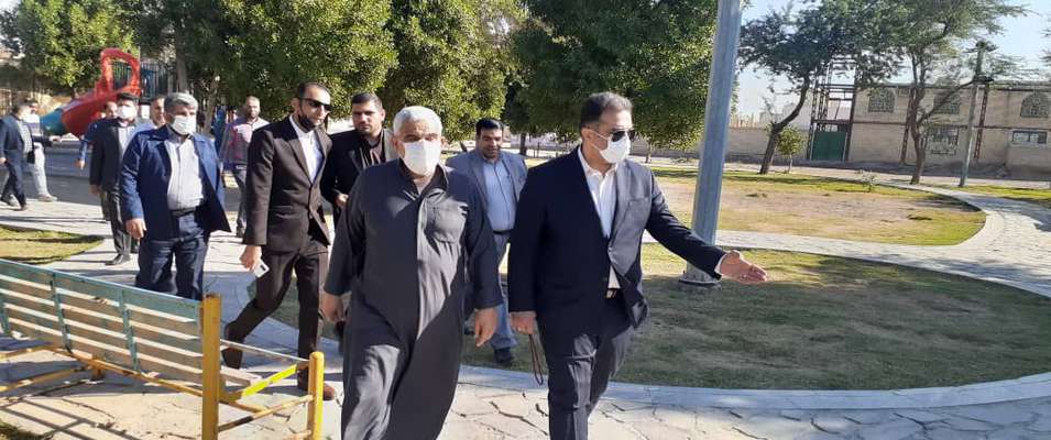 شهردار خرمشهر با هدف بررسی و رفع مشکلات از کوی سوم خرداد و سرحانیه بازدید کرد