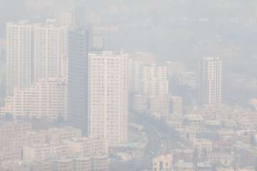 تداوم آلودگی هوا در شهرهای صنعتی/ آغاز بارش‌ در نواحی غربی از فردا شب