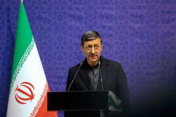 برای رفع فقر، یکپارچه در کنار دولت هستیم/ ارائه زمین‌های رایگان برای ساخت نهضت ملی مسکن به دولت