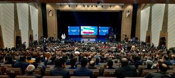 آغاز آیین تکریم و معارفه شهردار کلانشهر تبریز