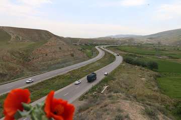 افزایش ۳۱ درصدی جابه‌جایی مسافر جاده‌ای نسبت به سال گذشته/ رشد ۵۰ درصدی ترانزیت جاده‌ای در مقایسه با دو ماه ابتدایی ۱۴۰۰