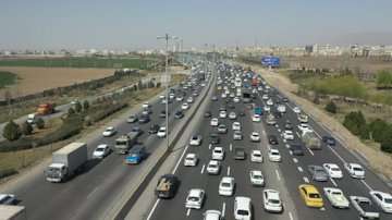 افزایش ۳۲.۴ درصدی تردد در محورهای برون شهری نسبت به روز قبل