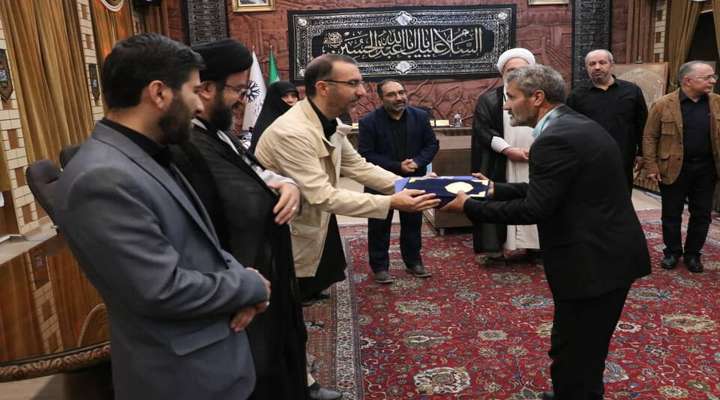 تجلیل شهردار و اعضای شورای اسلامی شهر تبریز از آزادگان سرافراز شهرداری