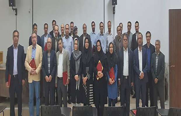 مراسم اعطای احکام اعضای کمیسیون های تخصصی سازمان